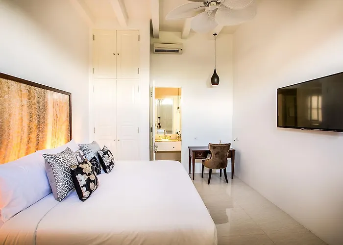Pulau Rumah Seminyak (Bali)